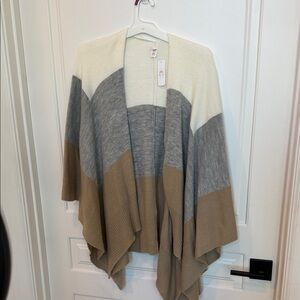 Charming Charlie Multitone Open Front Poncho